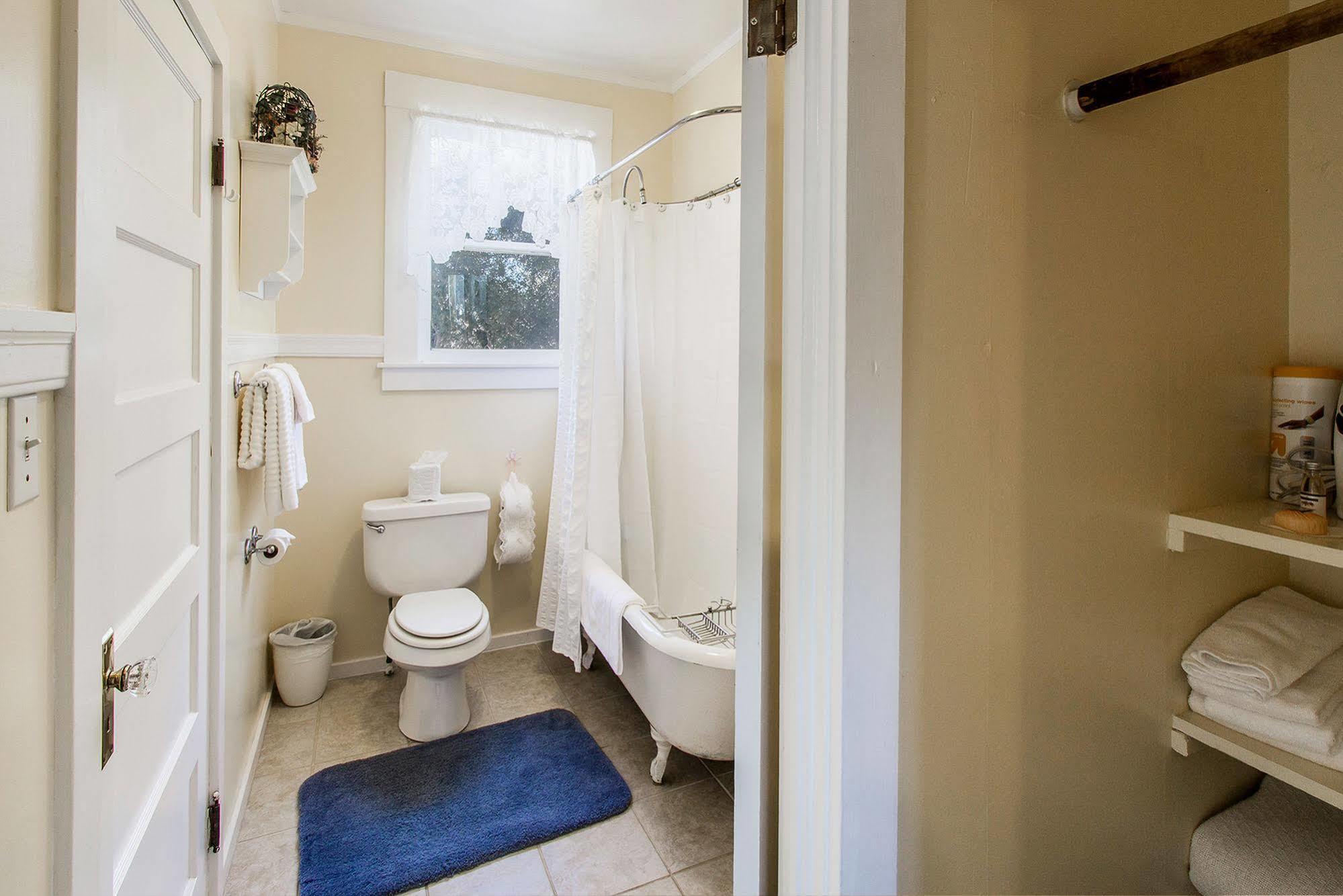 סנט הלנה Shady Oaks Country Inn מראה חיצוני תמונה