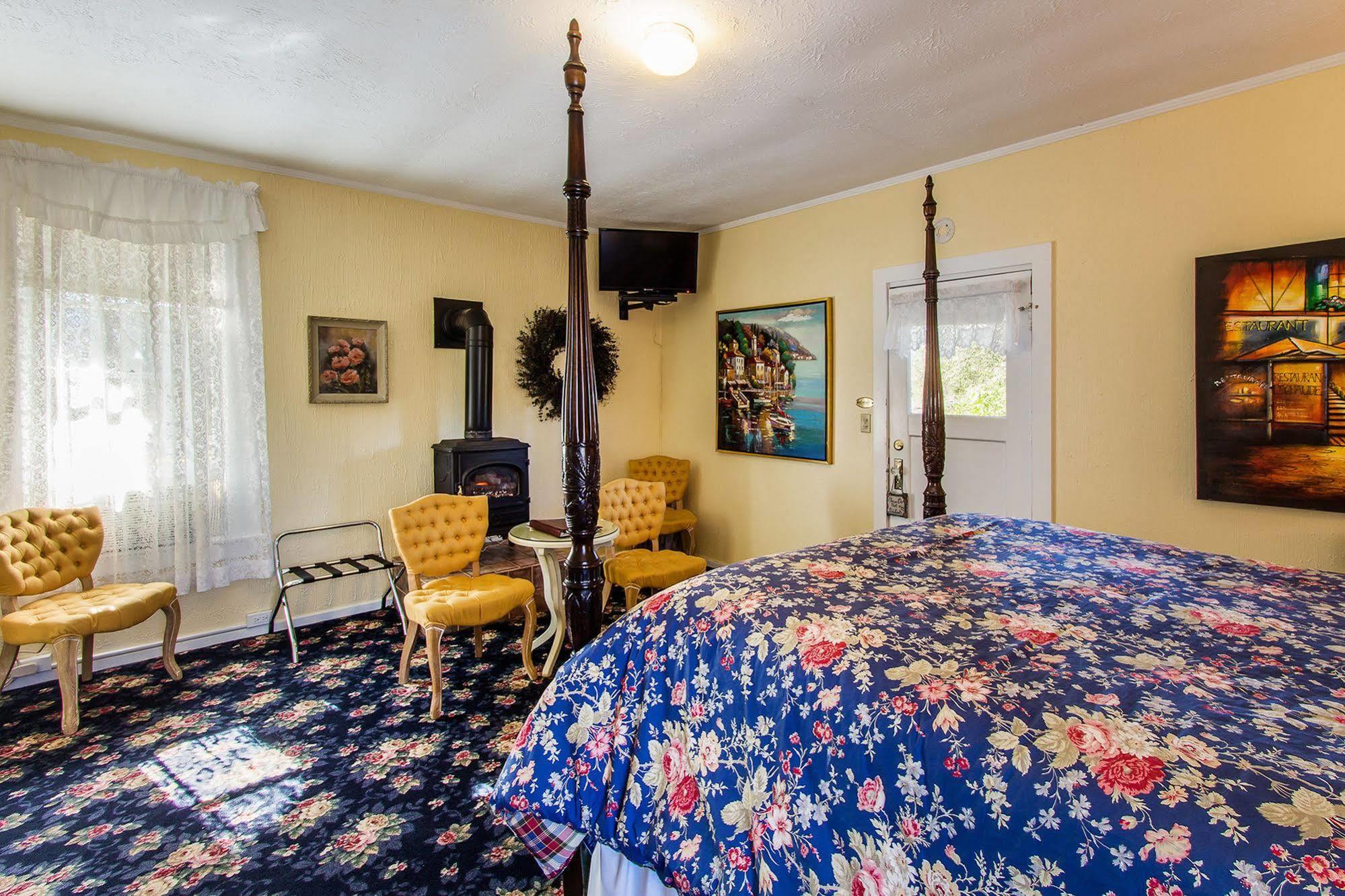 סנט הלנה Shady Oaks Country Inn מראה חיצוני תמונה